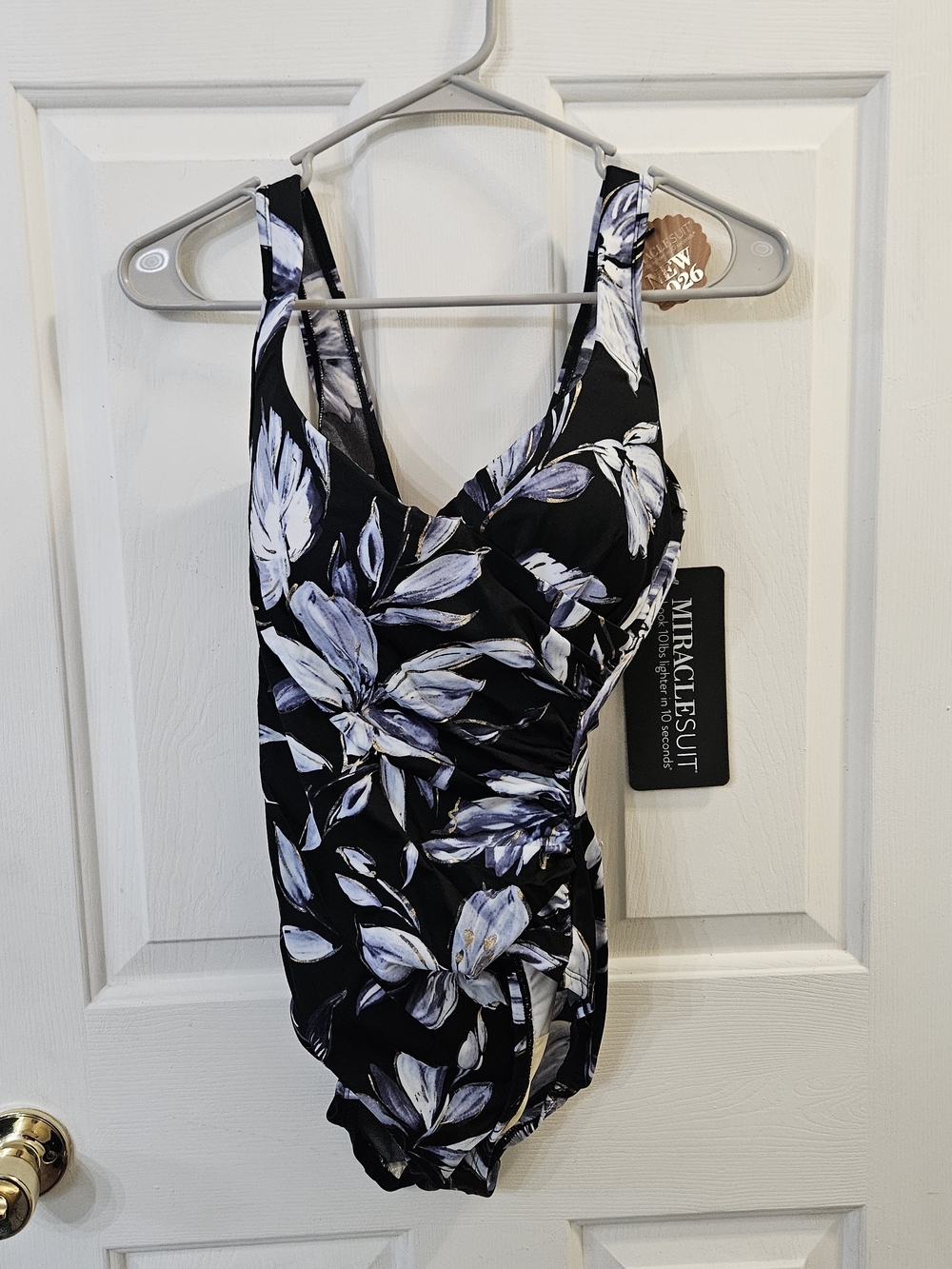 🏖️ Miraclesuit It's A Wrap One Piece NEW size 14 💞👀😀